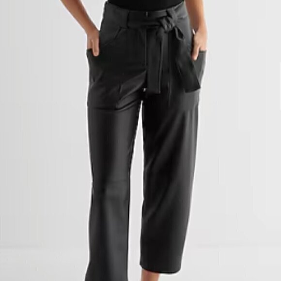 NWT Express High Waisted Faux Leather Belted Utility Ankle Pant Black Size 4S - Picture 1 of 13
